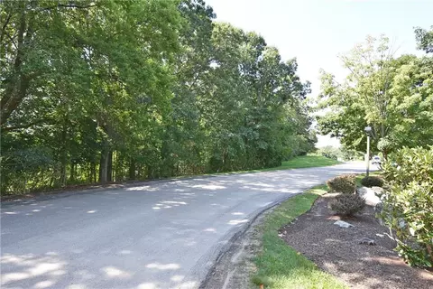 604 Brookhaven Ln #604, Woonsocket, RI 02895 photo 14