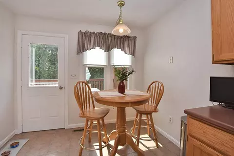 604 Brookhaven Ln #604, Woonsocket, RI 02895 photo 3