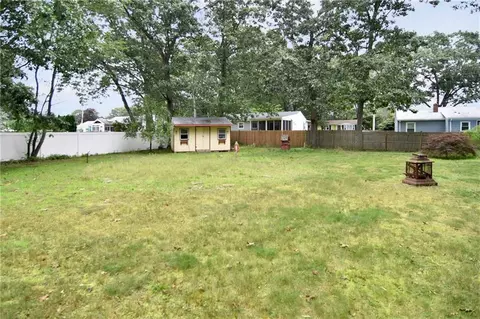 76 Spring Grove Ave, Warwick, RI 02889 photo 21