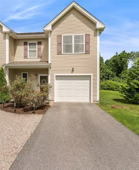 2 Duke St #J, West Warwick, RI 02893