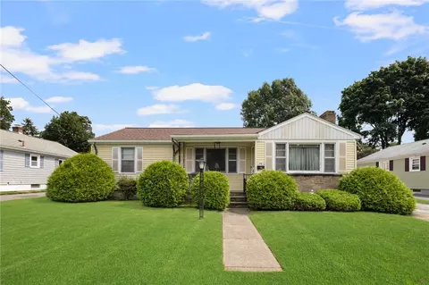 44 Atlantic Blvd, North Providence, RI 02911