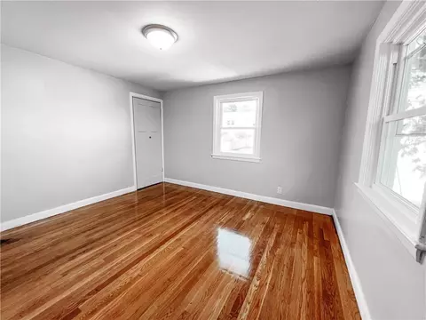 16 E View Ave, Cranston, RI 02920 photo 10