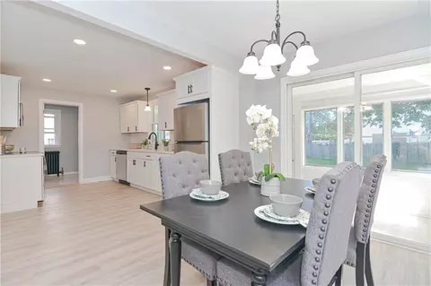 24 King St, Warren, RI 02885 photo 6