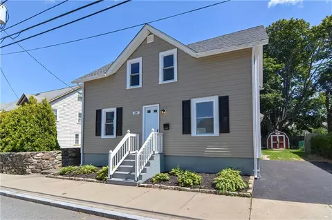 24 King St, Warren, RI 02885