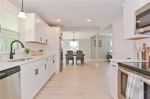 24 King St, Warren, RI 02885 photo 12