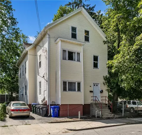 250 Veazie St, Providence, RI 02904