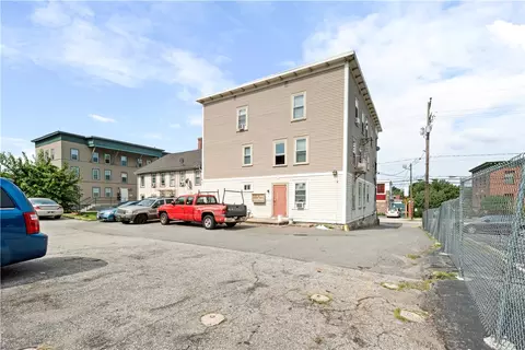 148 Front St, Woonsocket, RI 02895 photo 25