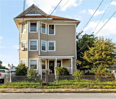 256 Beverage Hill Ave, Pawtucket, RI 02860