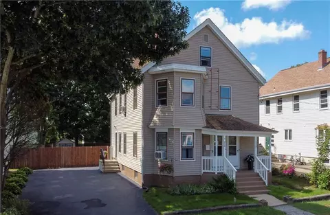 214 Morris Ave, Pawtucket, RI 02860