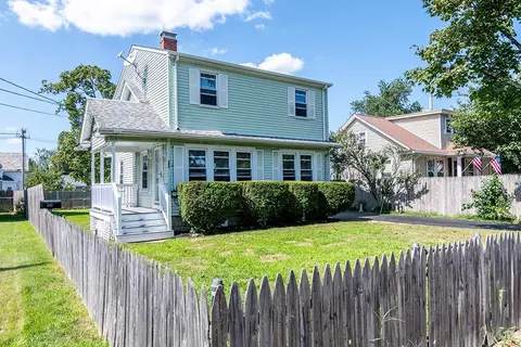 243 Atlantic Ave, Warwick, RI 02888