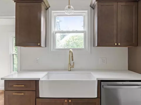 14 Harrison Ave, Westerly, RI 02891 photo 7