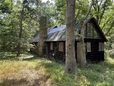943 Wordens Pond Rd, South Kingstown, RI 02879