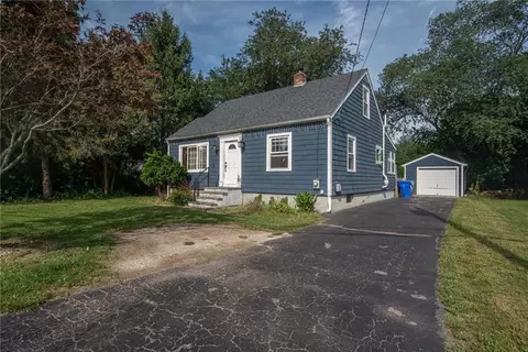 1290 Wampanoag Trl, Riverside, RI 02915