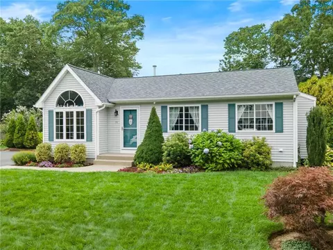 79 Peaked Rock Rd, South Kingstown, RI 02879