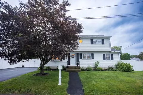 56 Vineland Ave, East Providence, RI 02916