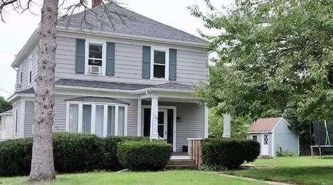 100 Shippee Ave, West Warwick, RI 02893