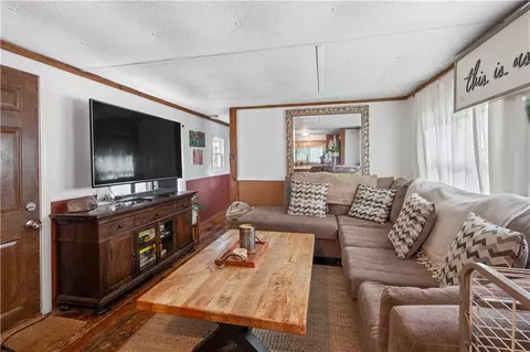 142 E Killingly Rd, Foster, RI 02825 photo 4