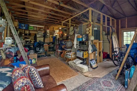 142 E Killingly Rd, Foster, RI 02825 photo 11