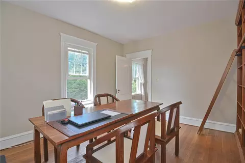 961 Mendon Rd, Woonsocket, RI 02895 photo 36