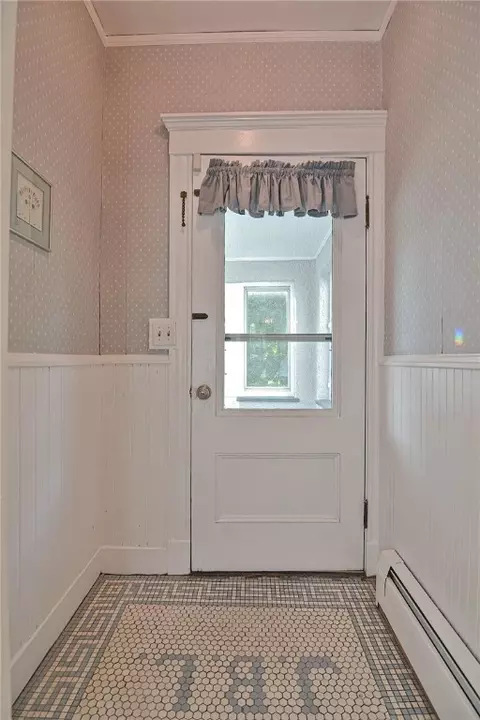 961 Mendon Rd, Woonsocket, RI 02895 photo 23