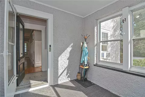 961 Mendon Rd, Woonsocket, RI 02895 photo 24
