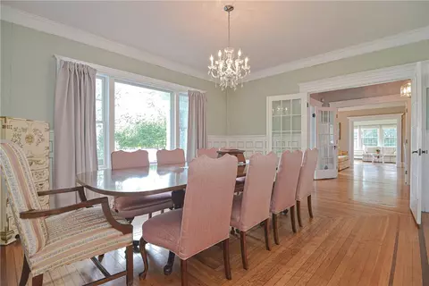 961 Mendon Rd, Woonsocket, RI 02895 photo 11