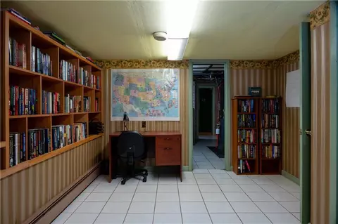10 Angell Rd, Glocester, RI 02814 photo 27