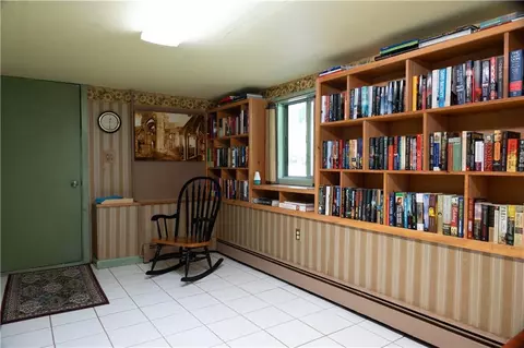 10 Angell Rd, Glocester, RI 02814 photo 26