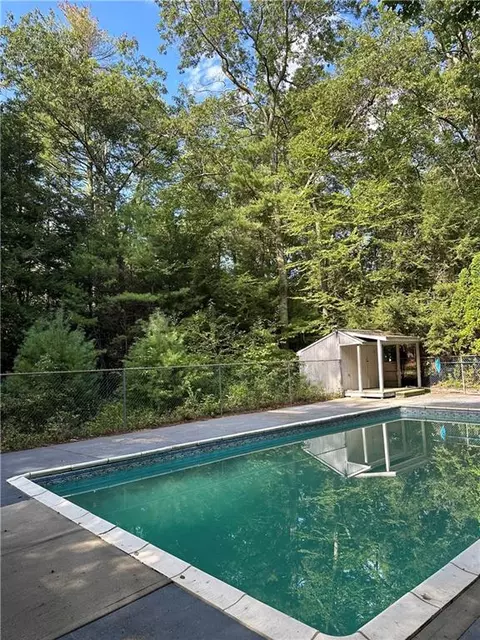 10 Angell Rd, Glocester, RI 02814 photo 31