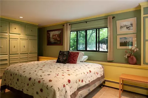 10 Angell Rd, Glocester, RI 02814 photo 18