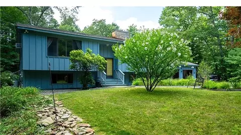 10 Angell Rd, Glocester, RI 02814 photo 3