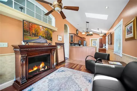 85 Mohawk St, Coventry, RI 02816 photo 14
