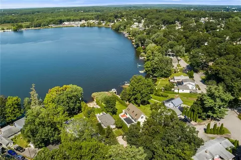 85 Mohawk St, Coventry, RI 02816 photo 36