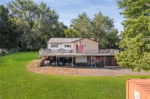 55 Bancroft Ave, Warwick, RI 02889 photo 6