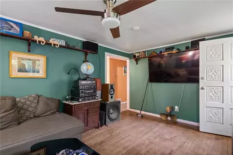 55 Bancroft Ave, Warwick, RI 02889 photo 9