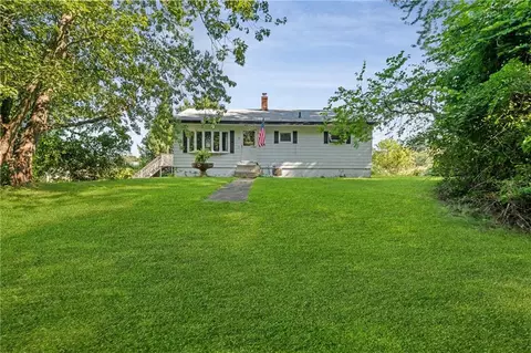 55 Bancroft Ave, Warwick, RI 02889 photo 24