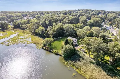 55 Bancroft Ave, Warwick, RI 02889 photo 7