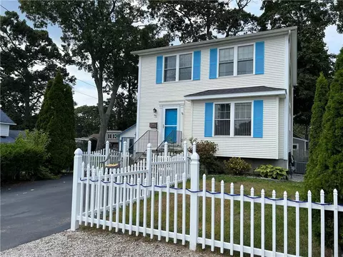 195 Ottawa Ave, Warwick, RI 02889