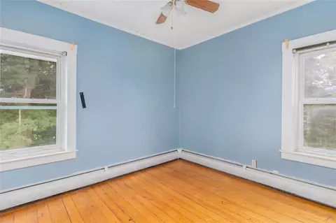 20 Pine St, Burrillville, RI 02859 photo 23