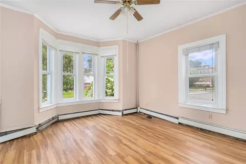 20 Pine St, Burrillville, RI 02859 photo 4