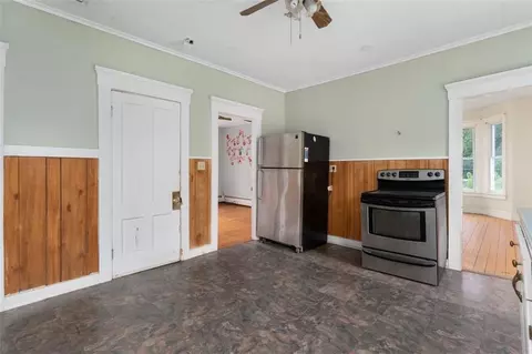 20 Pine St, Burrillville, RI 02859 photo 18