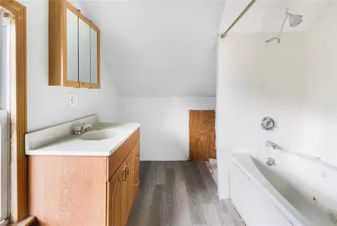 20 Pine St, Burrillville, RI 02859 photo 27