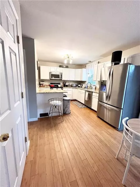 215 Roberts St, Woonsocket, RI 02895 photo 4