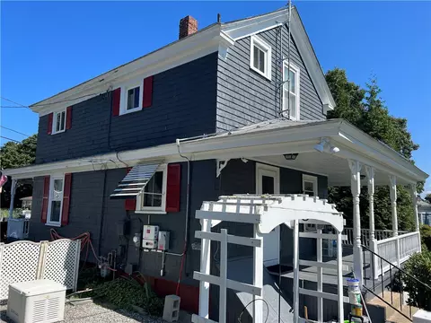 48 Brinton Ave, Warwick, RI 02889 photo 5