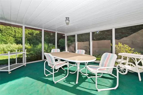 11 Stuart St, Westerly, RI 02891 photo 27