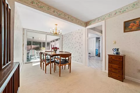11 Stuart St, Westerly, RI 02891 photo 16