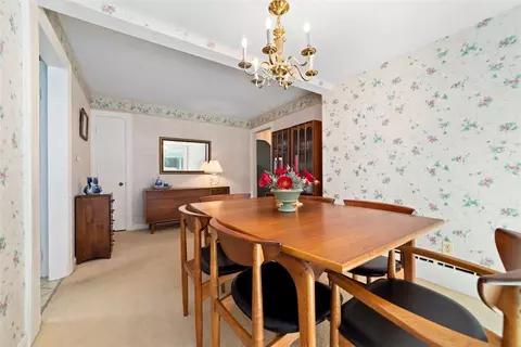 11 Stuart St, Westerly, RI 02891 photo 17