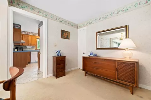 11 Stuart St, Westerly, RI 02891 photo 18
