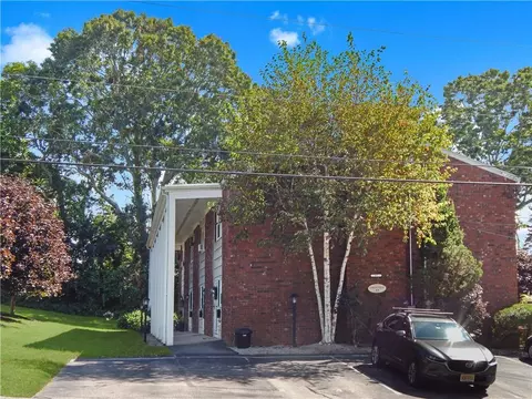 17 Crestview Dr #5A, Westerly, RI 02891 photo 3