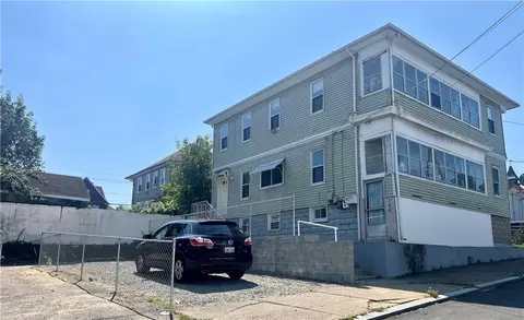 184 Elmdale Ave, Providence, RI 02909